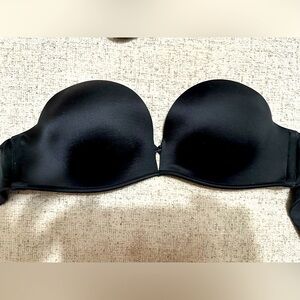 Victoria’s Secret Very Sexy Bombshell Strapless / Multi-way Bra 32A Black